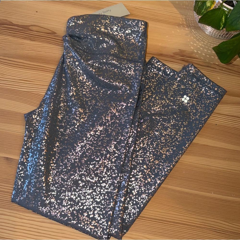 NWT ($108) SWEATY BETTY Goddess 7/8 Workout Leggings Grey Terrazzo Foil Print